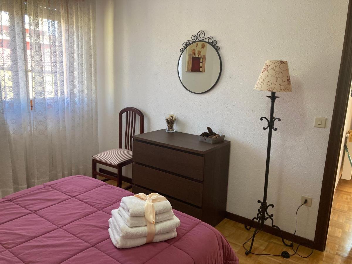 Apartamento En โคลอมเบรส ภายนอก รูปภาพ